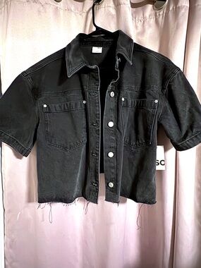 SO Black Cropped Short-Sleeve Denim Jacket